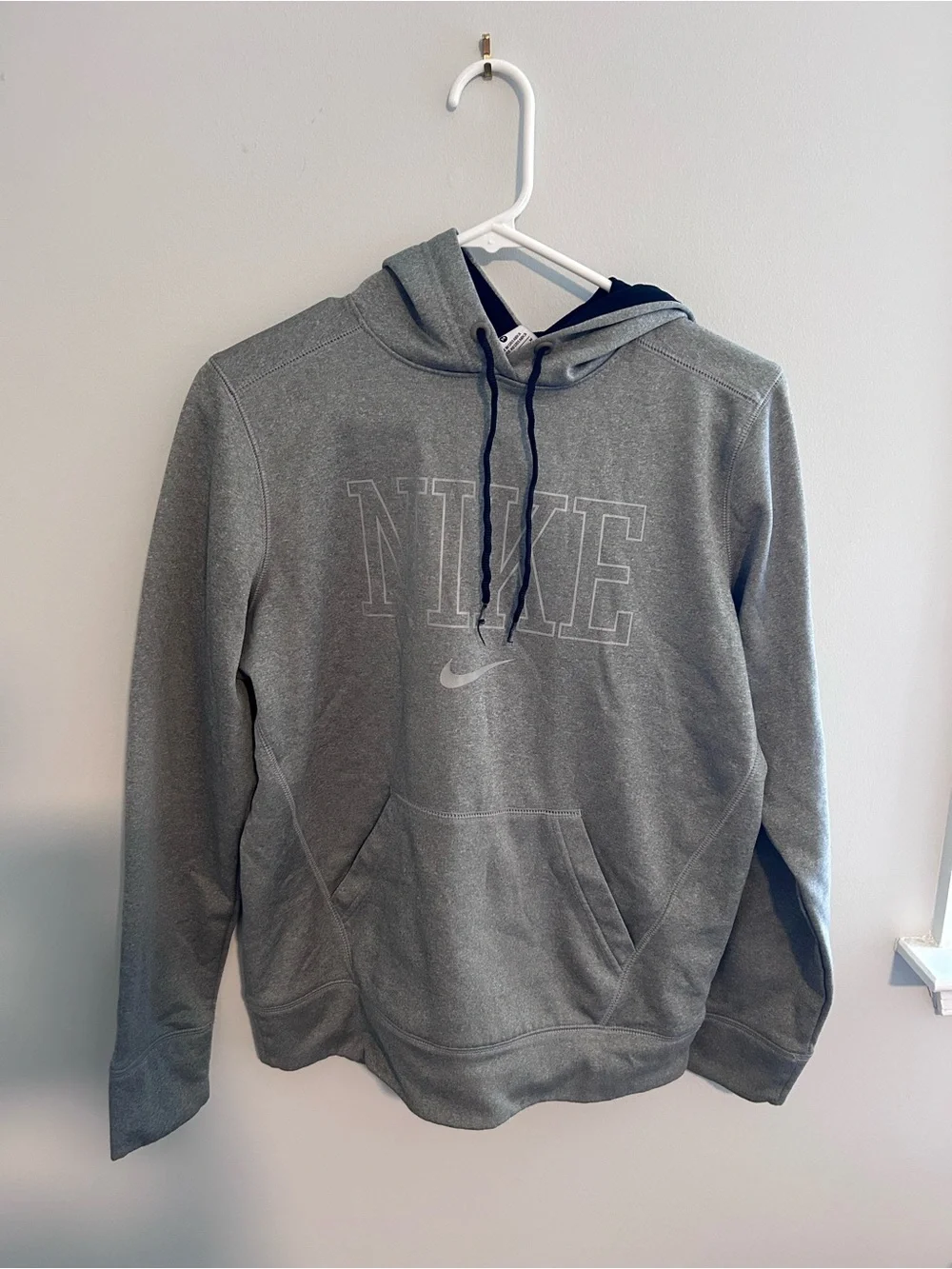 Nike Women’s Gray Pullover Hoodie Sweatshirt